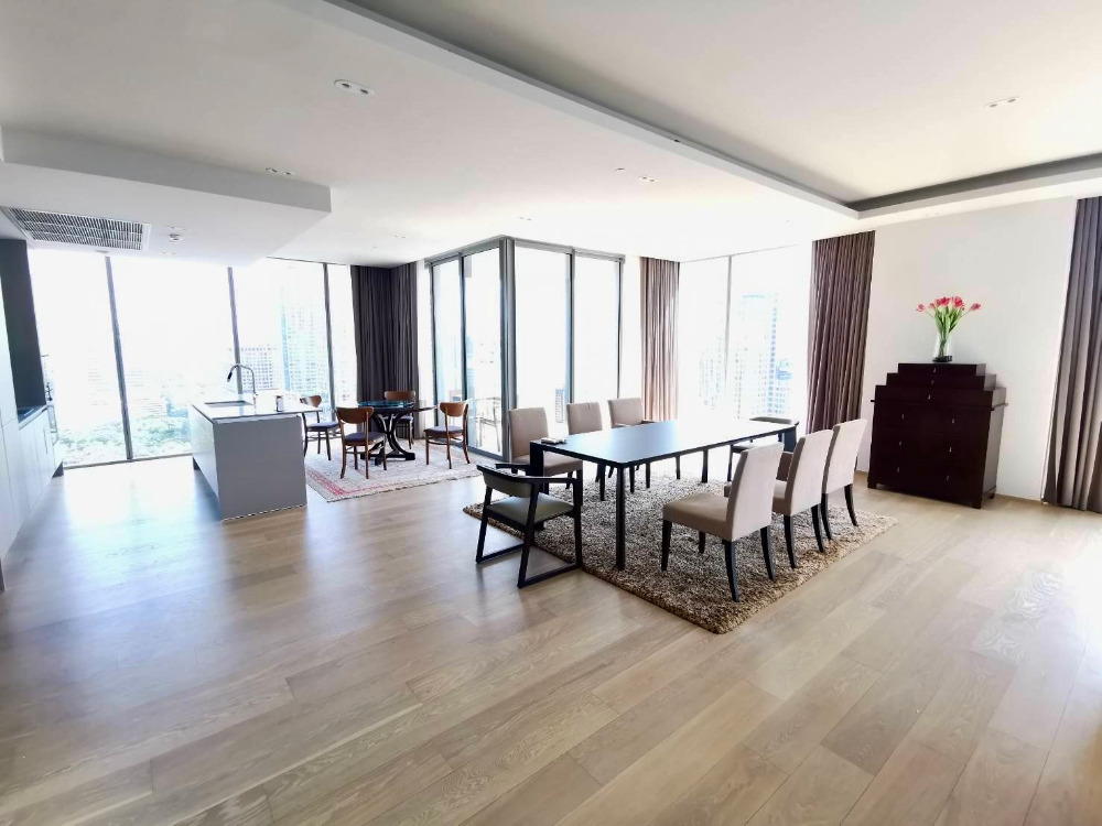 Tonson One Residence Penthouse for rent: 3bed 3bath 254.12sqm. 330,000/mth Am: 0656199198