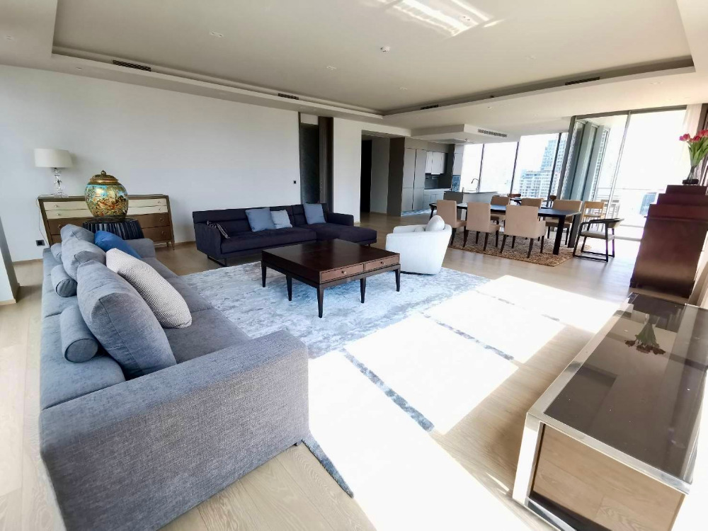 Tonson One Residence Penthouse for rent: 3bed 3bath 254.12sqm. 330,000/mth Am: 0656199198