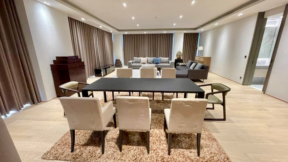 Tonson One Residence Penthouse for rent: 3bed 3bath 254.12sqm. 330,000/mth Am: 0656199198