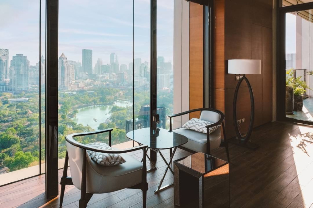 Sindhorn Kempinski 356sqm. 3bed 4bath Lumpini view 98,000,000 Am: 0656199198