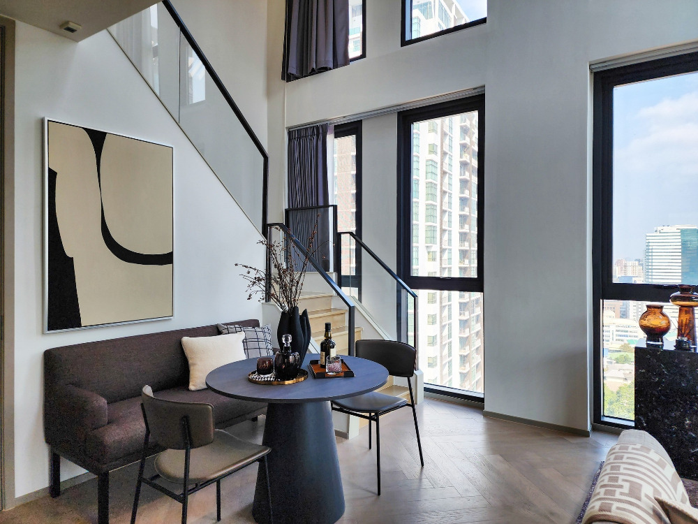 The Reserve Sathorn Duplex 2 bed: 2bed 2bath 126sqm 2X Floor 39,900,000 Am: 0656199198