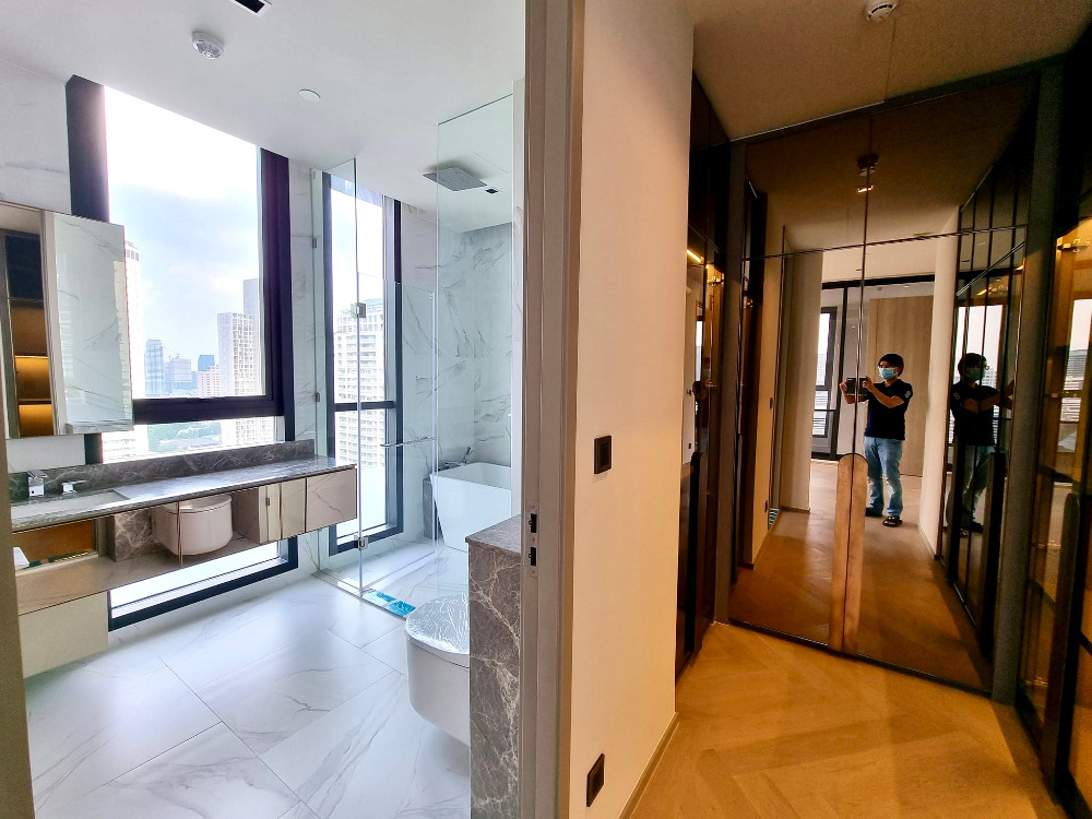 The Reserve Sathorn Duplex 2 bed: 2bed 2bath 126sqm 2X Floor 39,900,000 Am: 0656199198