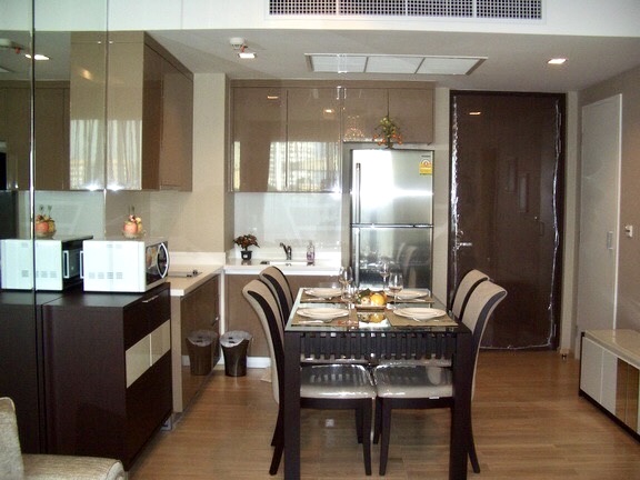 Siri@Sukhumvit: 1bed 1bath 52sqm. 8,900,000 Am: 0656199198