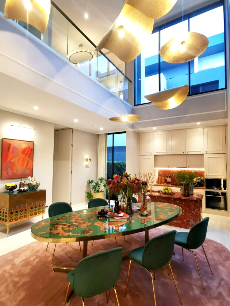 Bugaan Krungthep Kreetha Fully Furnished: 110.3sqw. 430sqm. 3bed 4bath 96,000,000 Am: 0656199198