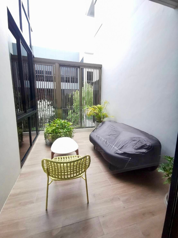 Bugaan Krungthep Kreetha: 85 sqwah  540sqm. 4bed 5bath 46,900,000 Am: 0656199198