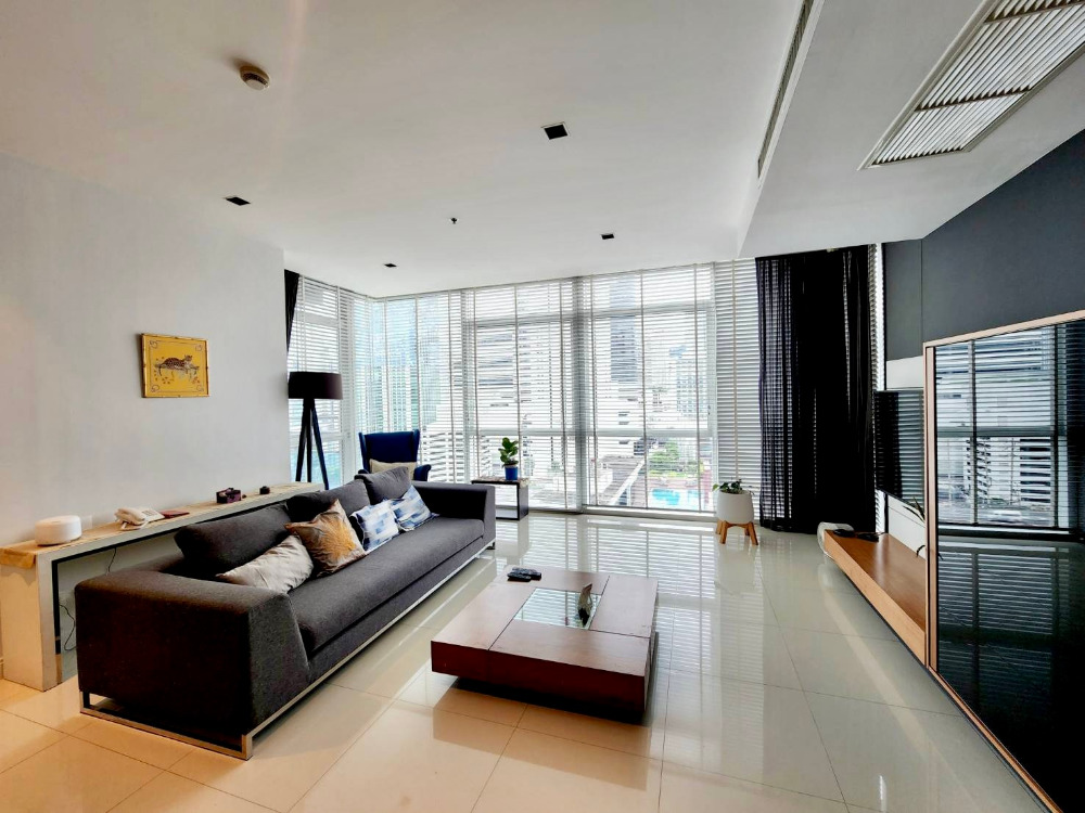 Athenee Residence 3+1 bed: 3+1bed 3bath 223sqm. 61,000,000 Am: 0656199198