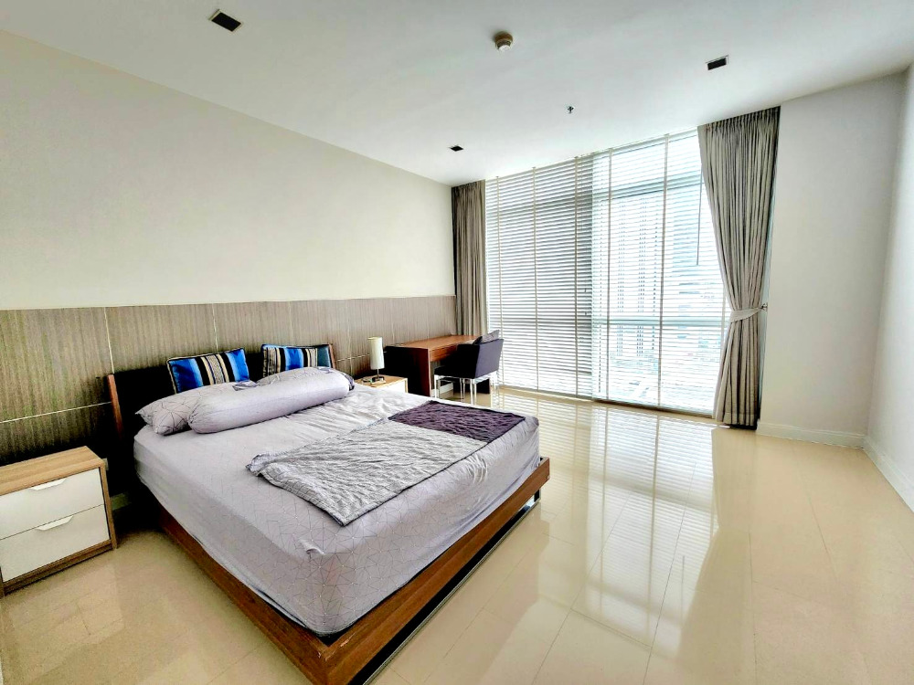 Athenee Residence 3+1 bed: 3+1bed 3bath 223sqm. 61,000,000 Am: 0656199198