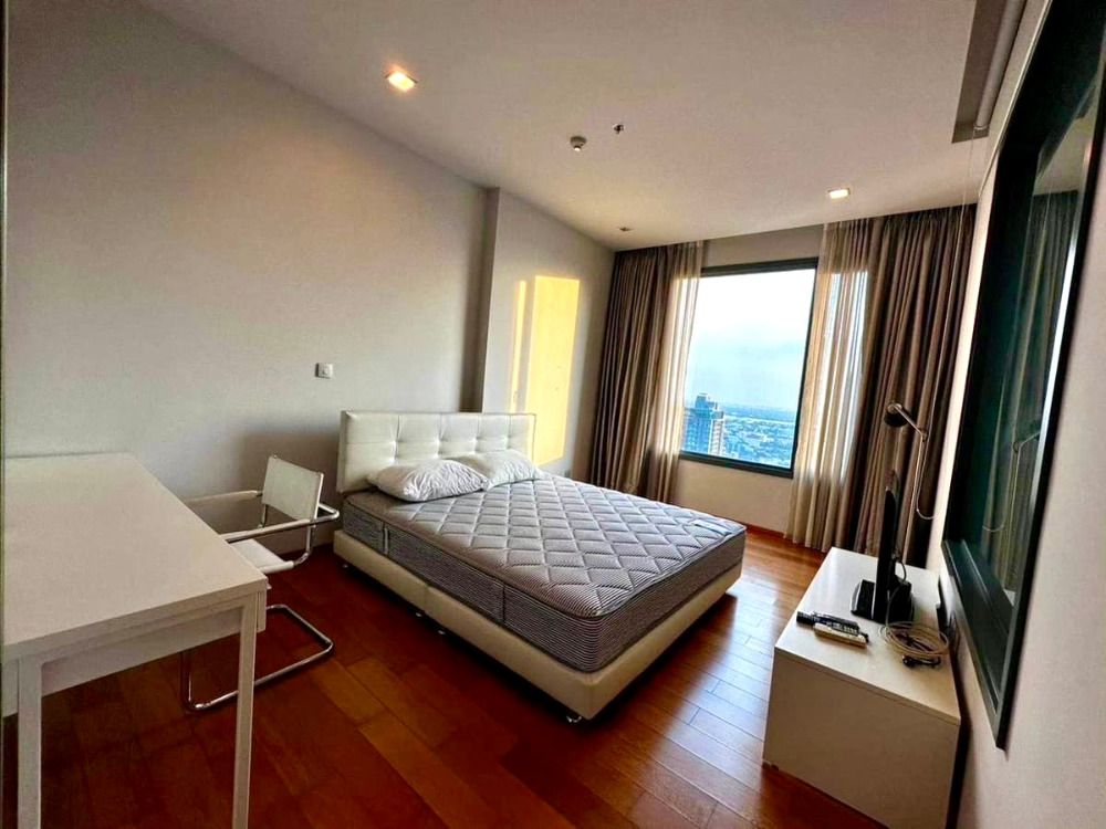 Keyne by Sansiri: 2bed 2bath Duplex 81.04sqm. 14,900,000 Am: 0656199198