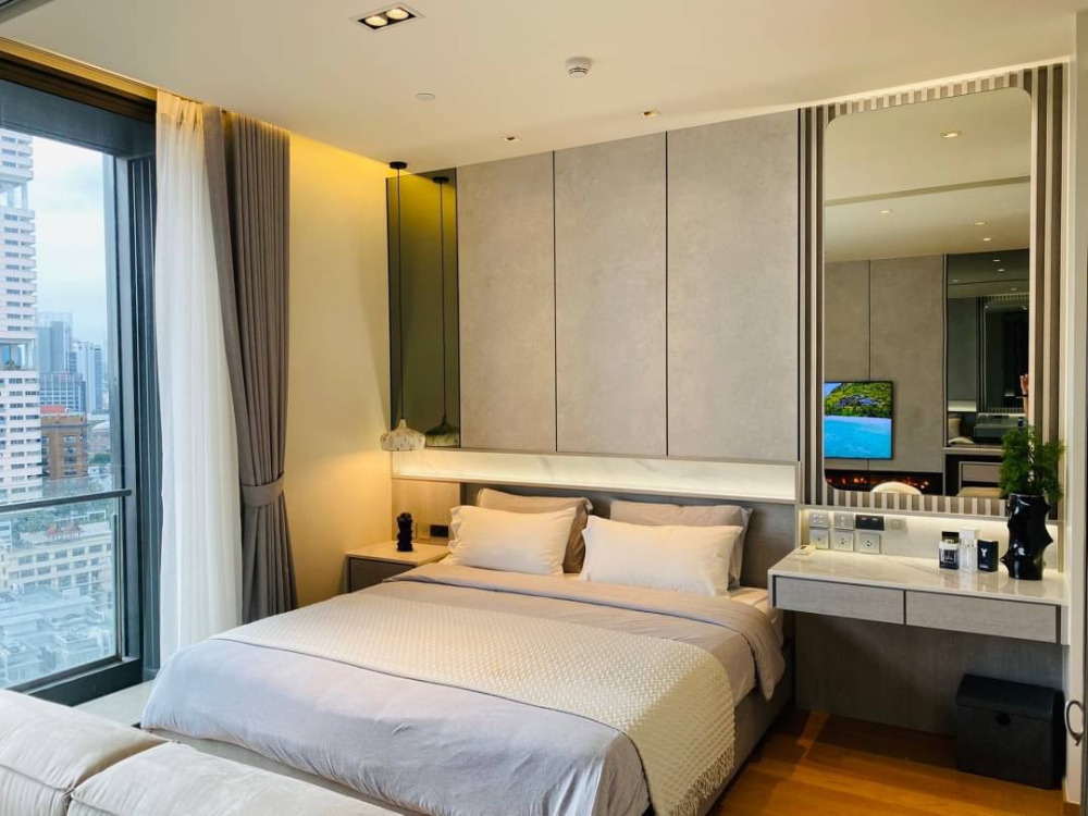 Beatniq Sukhumvit 32: 1bed 1bath  43.42 sqm.  13,500,000 Am: 0656199198