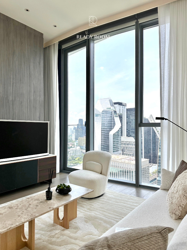 Scope Langsuan: 1bed 1bath 84.65sqm. 49,500,000 Top Floor of 1 bed Am: 0656199198