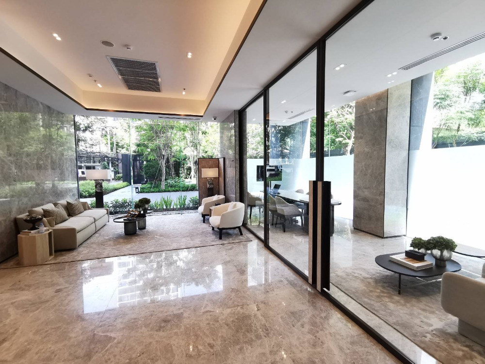 Tonson One Residence: 1bed 1bath 57sqm. 21,800,000 Am: 0656199198