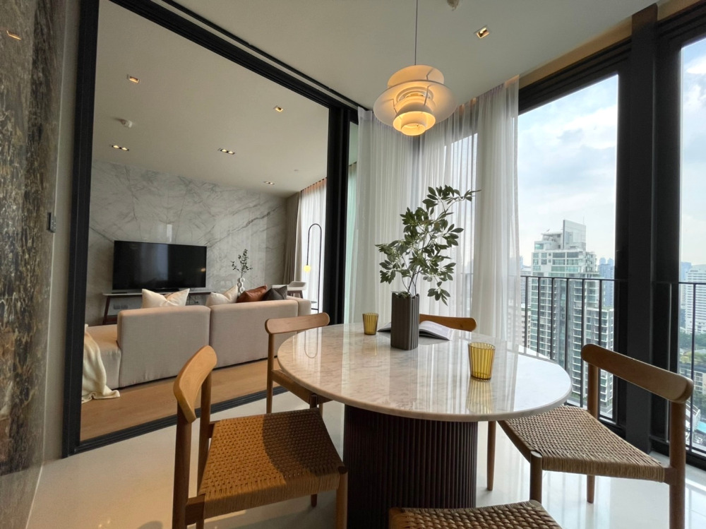 Beatniq Sukhumvit 32: 108sqm. 2+1bed 3bath 2XFl 107.61sqm. 34,000,000 Am: 0656199198