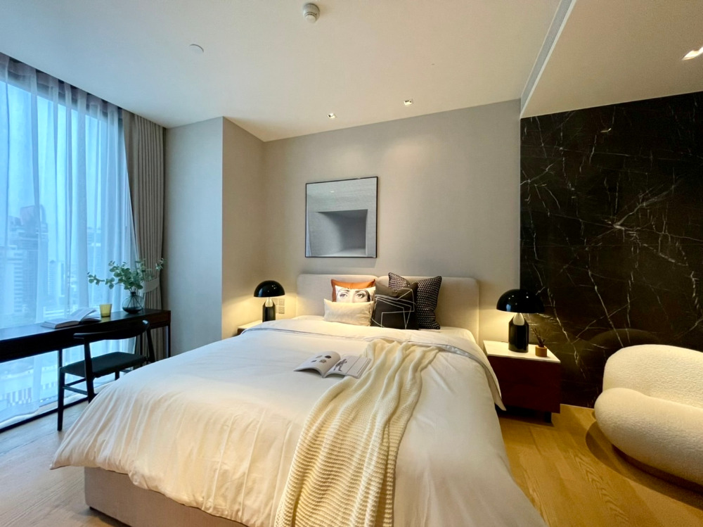 Beatniq Sukhumvit 32: 108sqm. 2+1bed 3bath 2XFl 107.61sqm. 34,000,000 Am: 0656199198