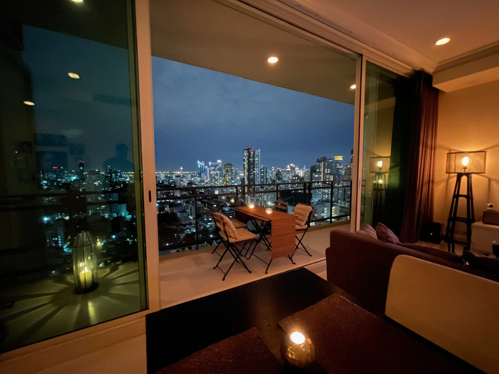 Royce Private Residence Sukhumvit 31: 2bed 2bath 2X Fl 112sqm. 22,700,000 Am: 0656199198