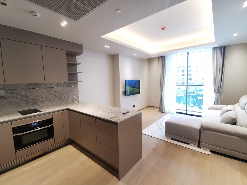 Tonson One Residence: 1bed 1bath 57sqm. 67,000/mth Am: 0656199198