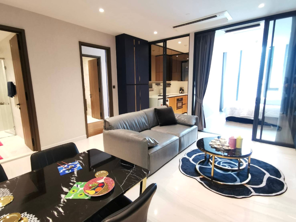 Supalai Icon Sathorn:  2bed 2bath 71.2 sqm. 75,000/mth. Am: 0656199198