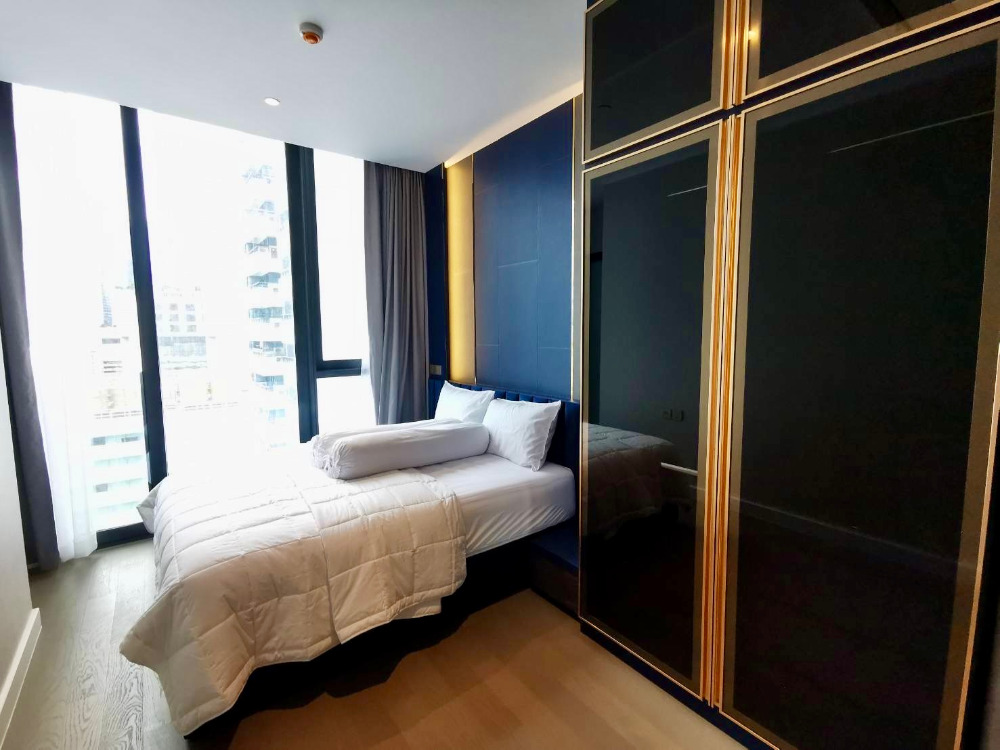 Supalai Icon Sathorn:  2bed 2bath 71.2 sqm. 75,000/mth. Am: 0656199198