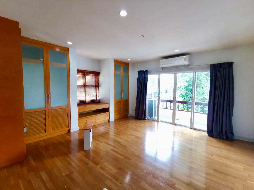 House for rent Thonglor: