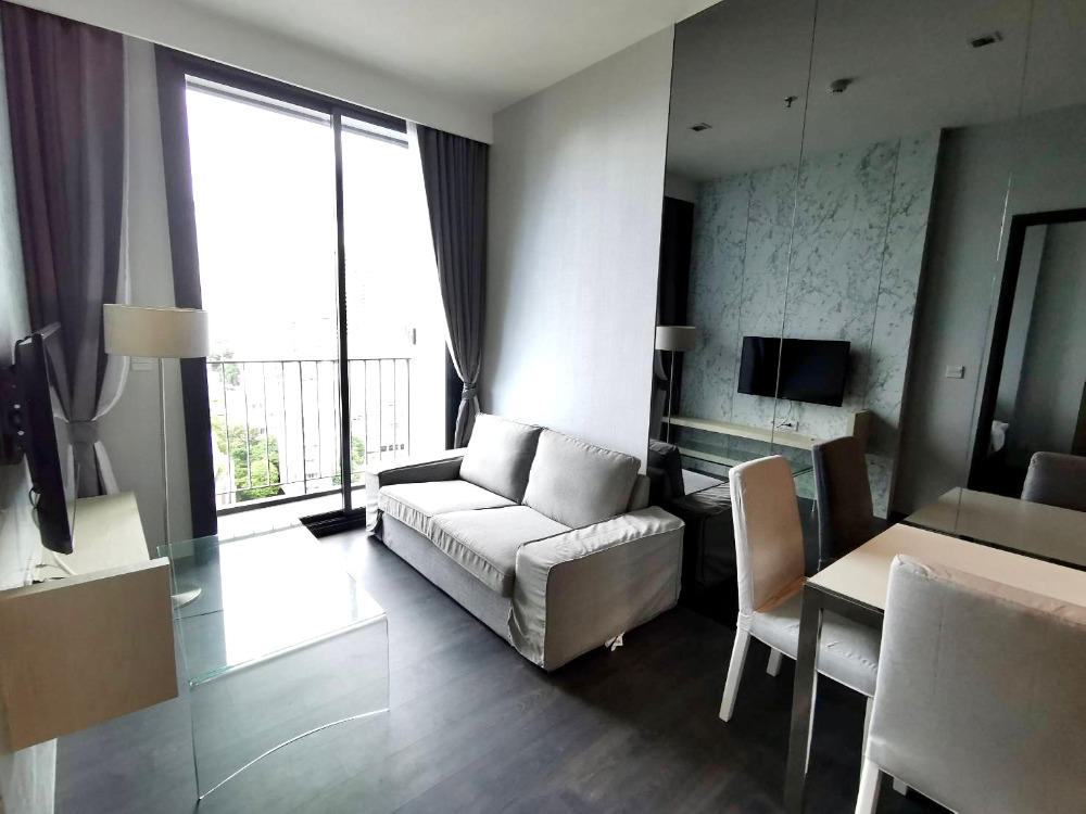 (owner post) Edge Sukhumvit 23 rent: 1bed 1bath 33.48sqm. 10 Fl. 25,000/mth. Am: 0656199198