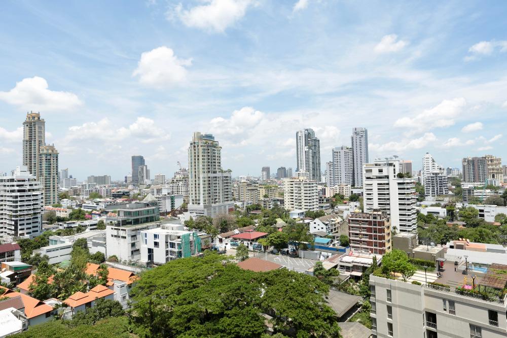 (owner post) Edge Sukhumvit 23 rent: 1bed 1bath 33.48sqm. 10 Fl. 25,000/mth. Am: 0656199198