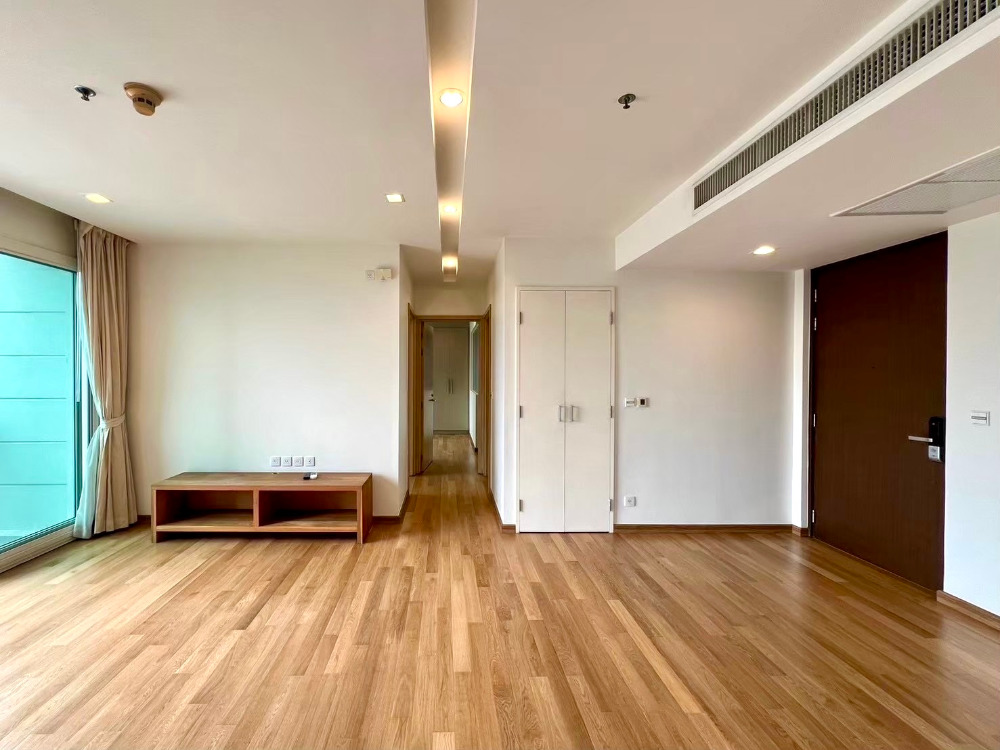 Siri@Sukhumvit 3bed 3bath 113.59sqm. 3XFl 23,500,000 Am: 0656199198