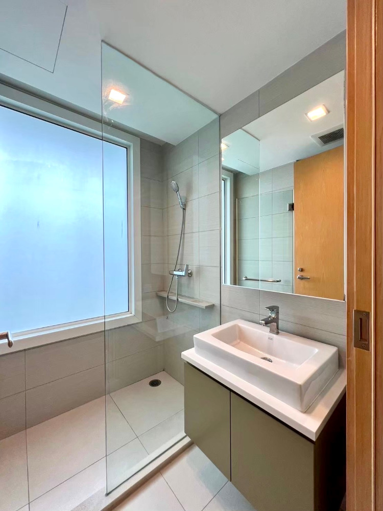 Siri@Sukhumvit 3bed 3bath 113.59sqm. 3XFl 23,500,000 Am: 0656199198