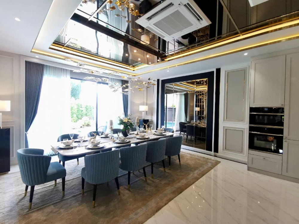 Cinq Royal Krungthep Kreetha: 176.20sqwah 1,015sqm. 160,000,000 Am: 0656199198