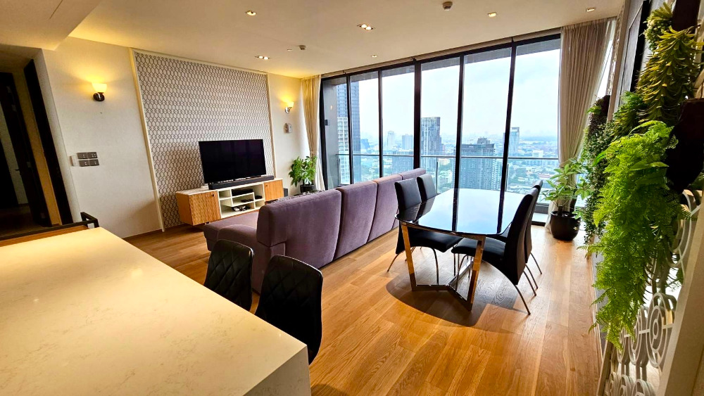 Beatniq Sukhumvit 32: 2bed 2bath 120sqm 3X Fl. 120,000/mth. Am: 0656199198