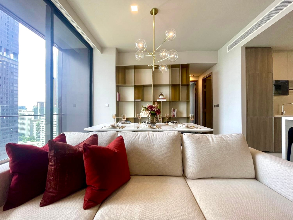 Celes Asoke: 2bed 2bath 86sqm. 2X Fl. 120,000/mth. Am: 0656199198