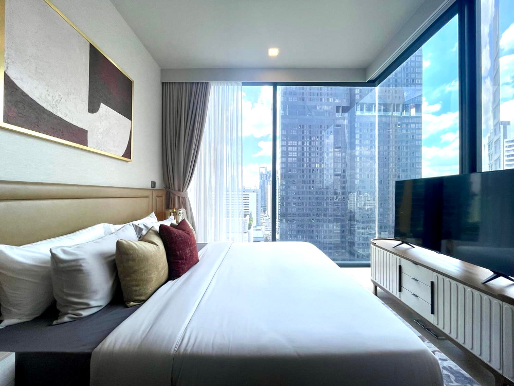 Celes Asoke: 2bed 2bath 86sqm. 2X Fl. 120,000/mth. Am: 0656199198