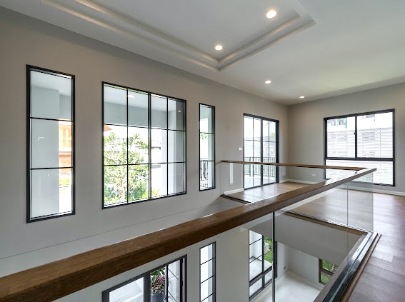 ELSE Rama 9: 152sqwah 425sqm. with private pool 4bed 5bath + maidroom 59,000,000 Am: 0656199198