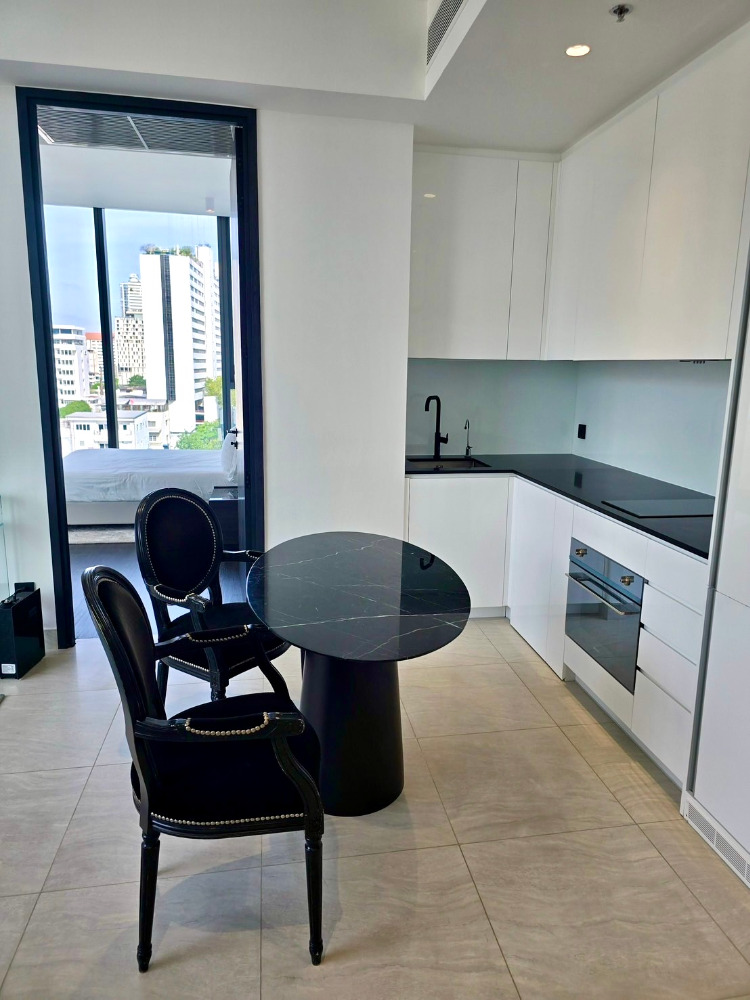 Tait 12: 1bed 1bath 49.30sqm. 14,500,000 Fully Furnished Am: 0656199198