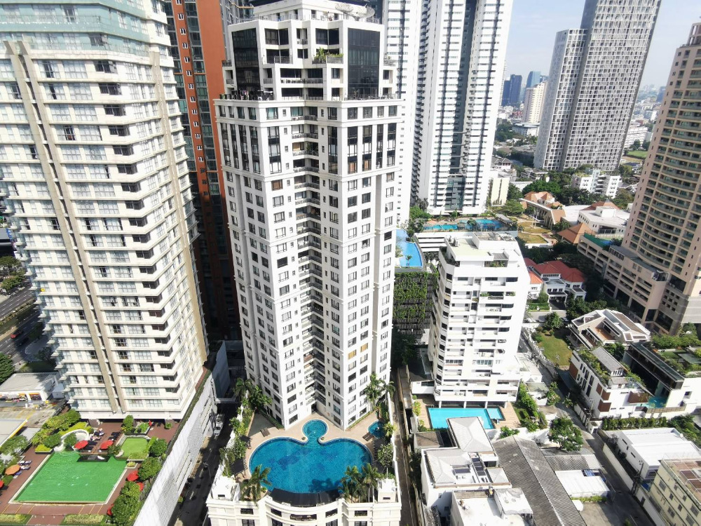 The Reserve Sathorn: 2bed 2bath 87sqm. 21,900,000 Am: 0656199198