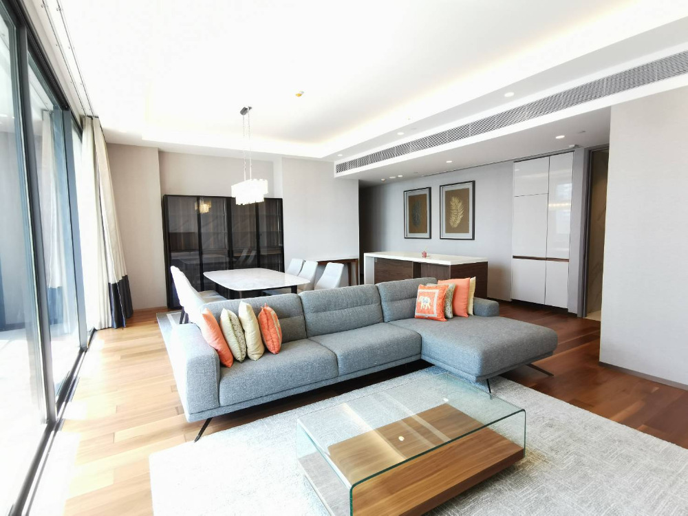 The Estelle Sukhumvit 26: 2bed 2bath 133sqm. 160,000/mth Am: 0656199198