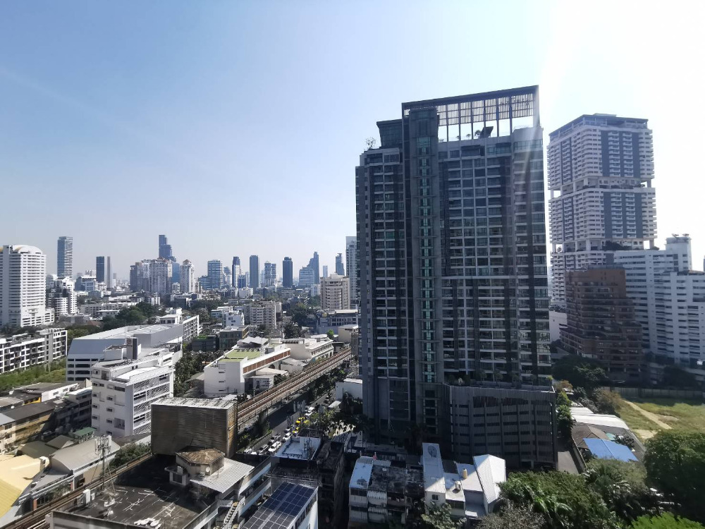 The Estelle Sukhumvit 26: 2bed 2bath 133sqm. 160,000/mth Am: 0656199198