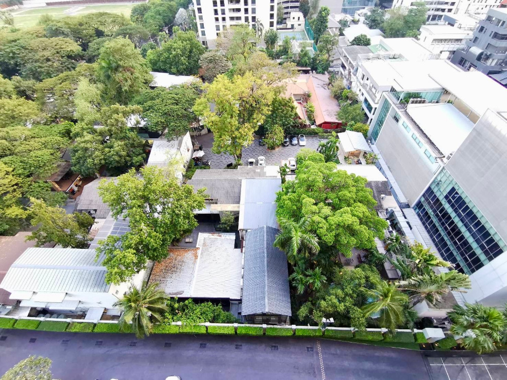 The Park Chidlom: 4bed 5bath + maid 258sqm. 70,000,000 Am: 0656199198