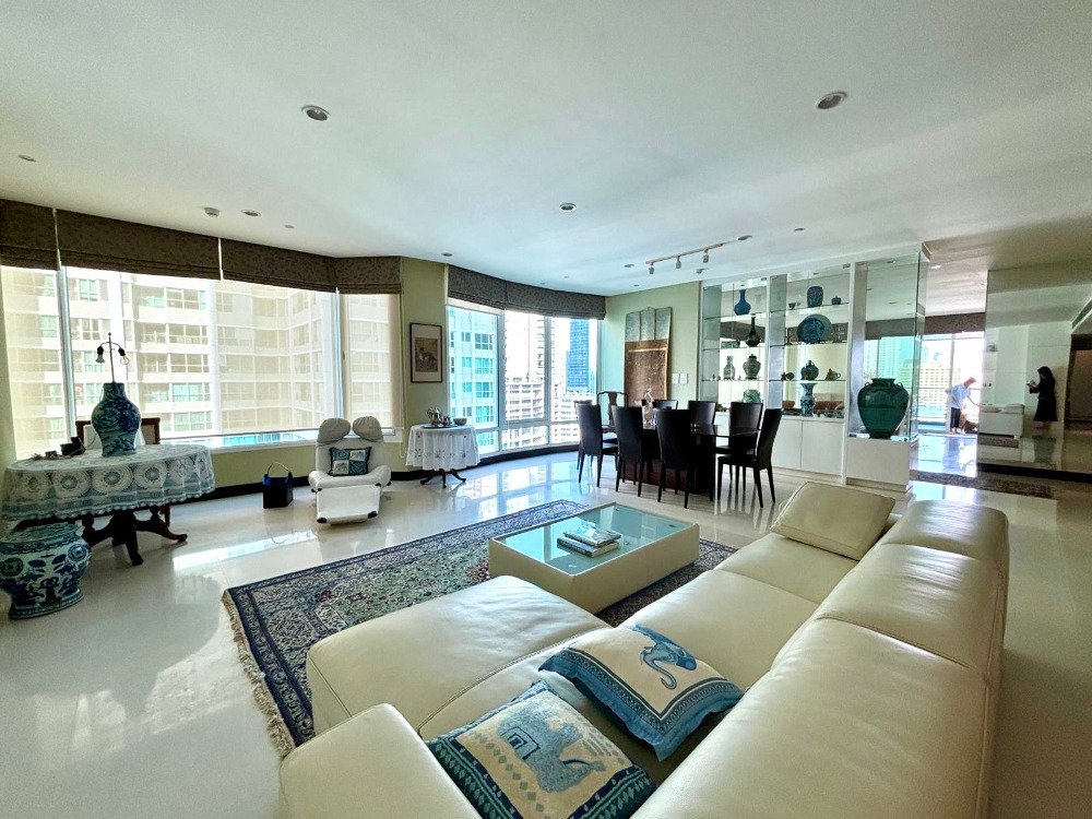 The Park Chidlom: 4bed 5bath + maid 286.64sqm. 78,000,000 Am: 0656199198