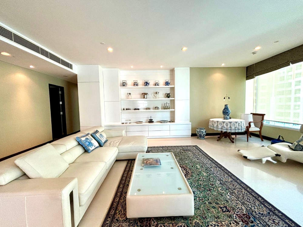 The Park Chidlom: 4bed 5bath + maid 286.64sqm. 78,000,000 Am: 0656199198