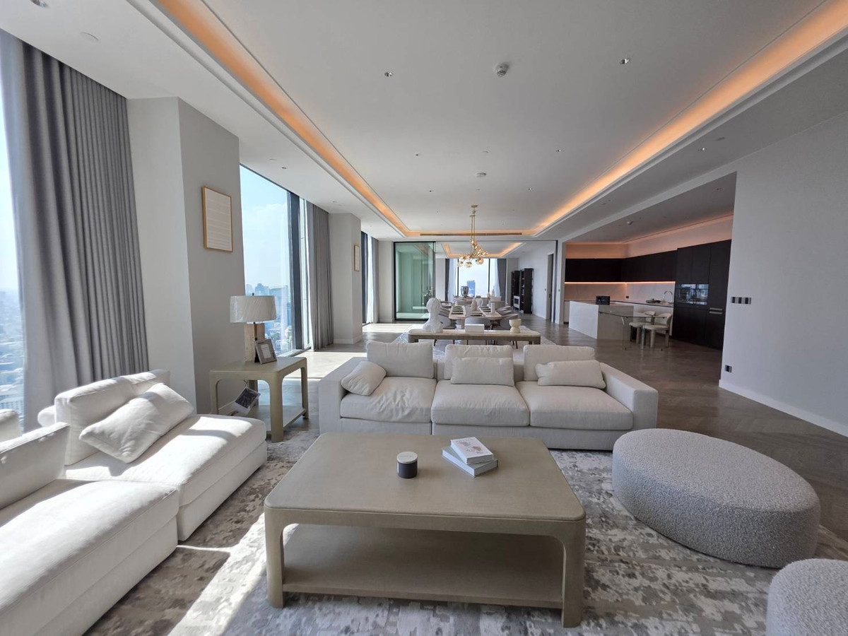 One89 Wireless Penthouse: 371.57sqm. 3bed 3bath Sell 259,000,000 Rent 1,400,000/mth Am: 0656199198
