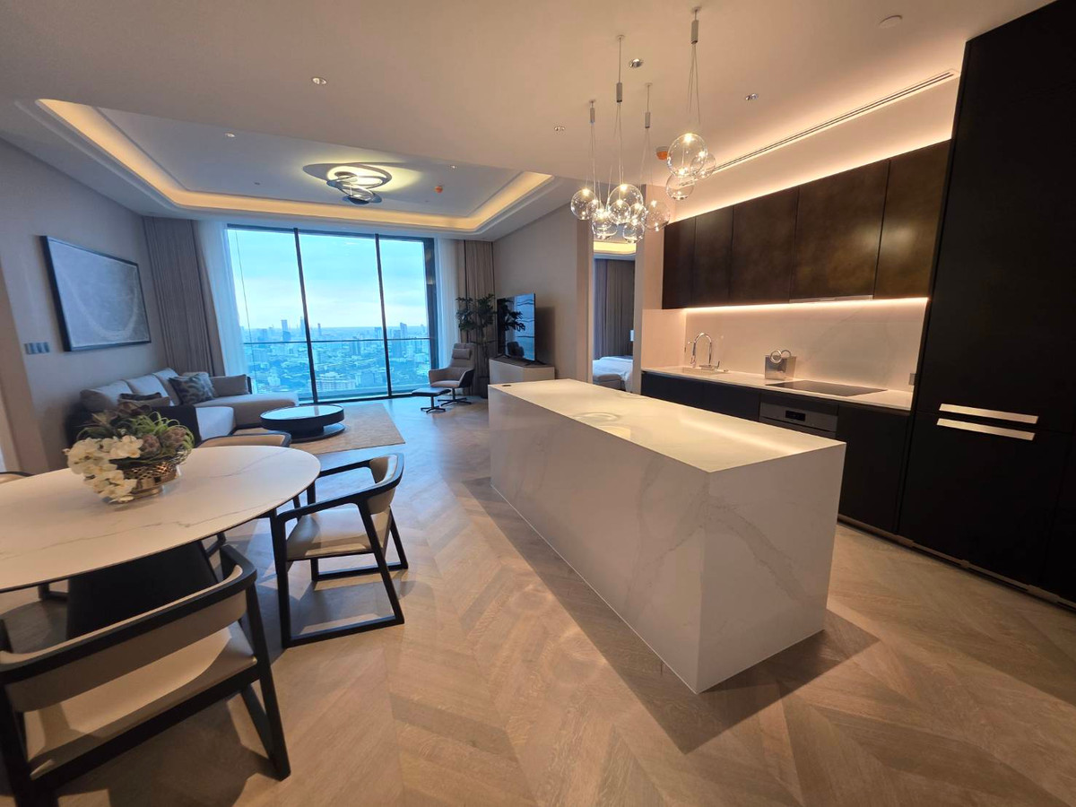 One89 Wireless: 2bed 3bath 141sqm. Sell: 75,000,000 Rent: 420,000/mth. Am: 0656199198