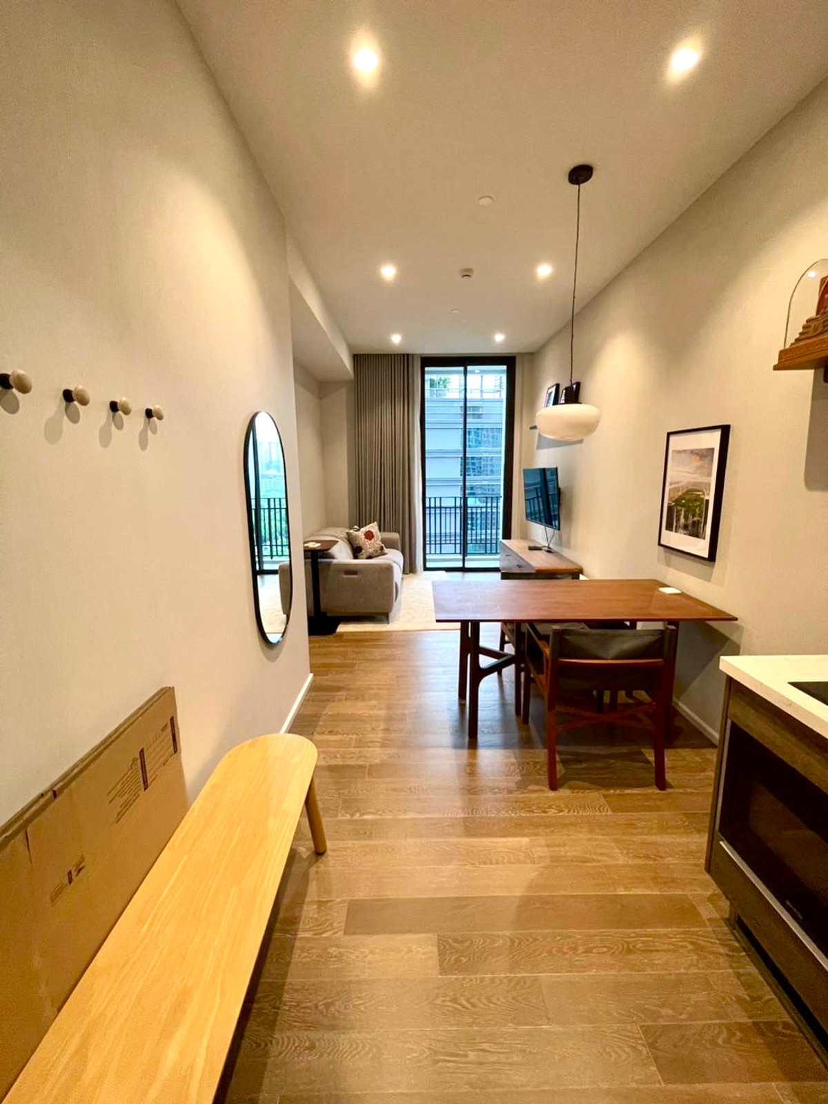 Muniq Langsuan: 52sqm. 1bed 1bath 55,000/mth Facing Lumpini park Am: 0656199198