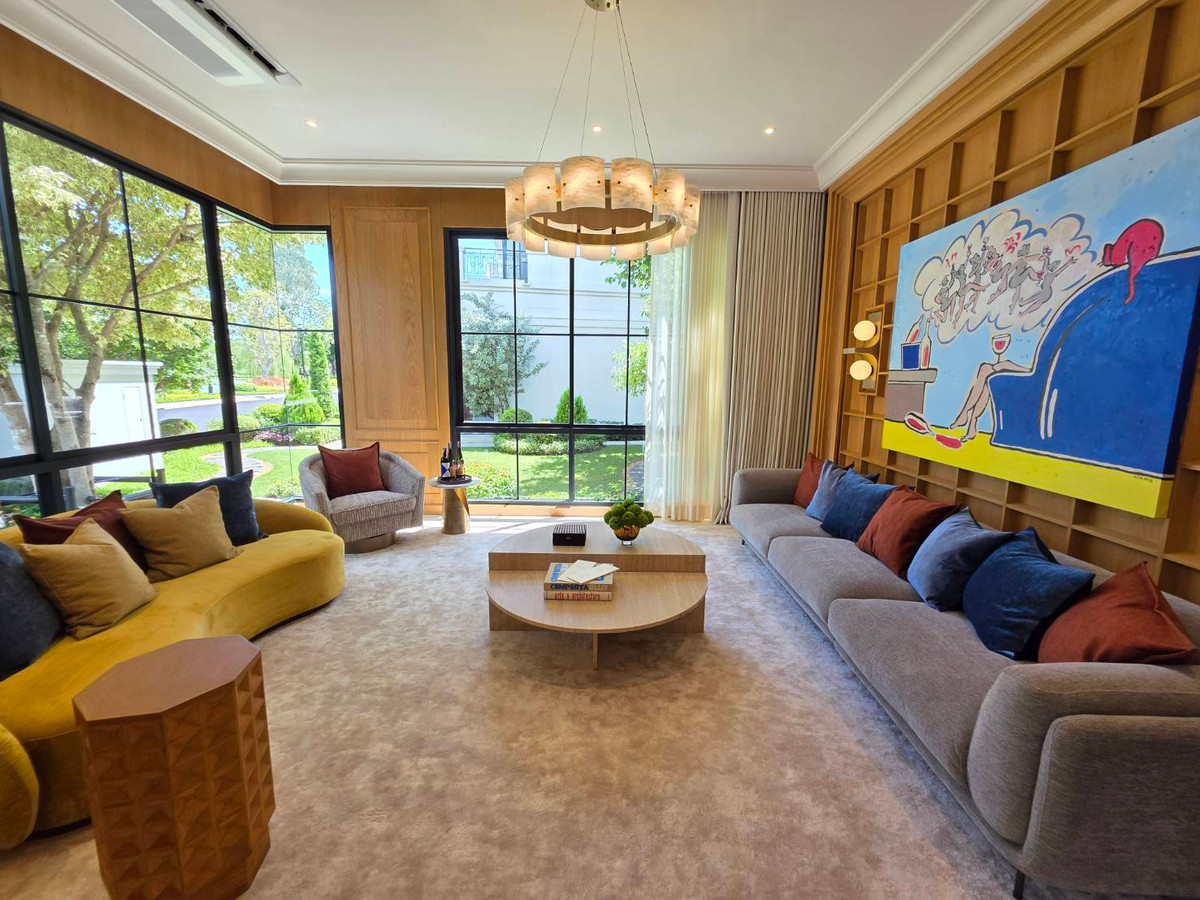 Narasiri Victoire Krungthep Kreetha: Manoir No.4 453sqm. 4bed 5bath 65,000,000 Am: 0656199198