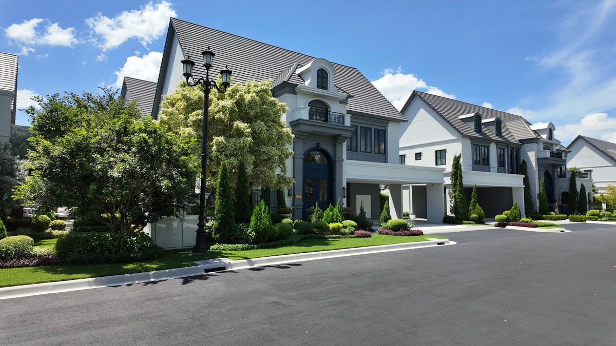 Narasiri Victoire Krungthep Kreetha: Manoir No.5 543sqm. 4bed 5bath 80,000,000 Am: 0656199198