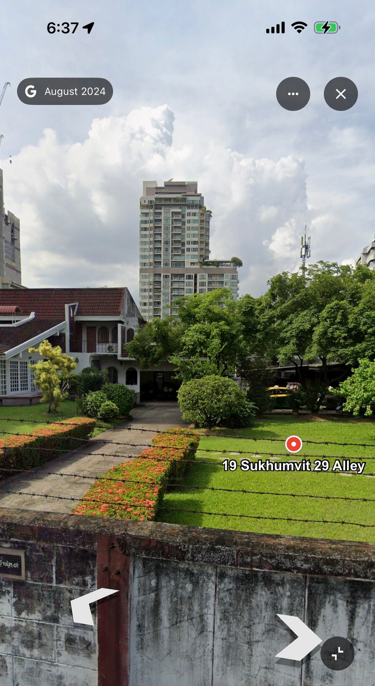 Land for sell Sukhumvit 31: 346 sqwah corner land 346,000,000 negotiable Am: 0656199198