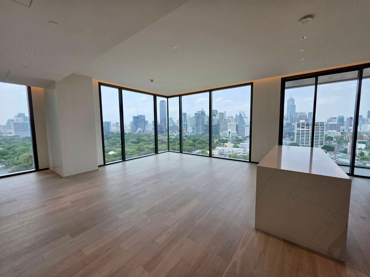 EI8HTEEN SEVEN: 3bed 3bath 173sqm. 72,000,000 Corner full lumpini view Am: 0656199198