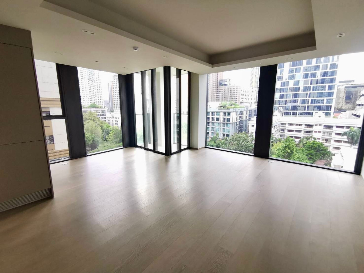 Tonson One Residence: 1bed 1bath 67.02sqm. 25,900,000 Am: 0656199198