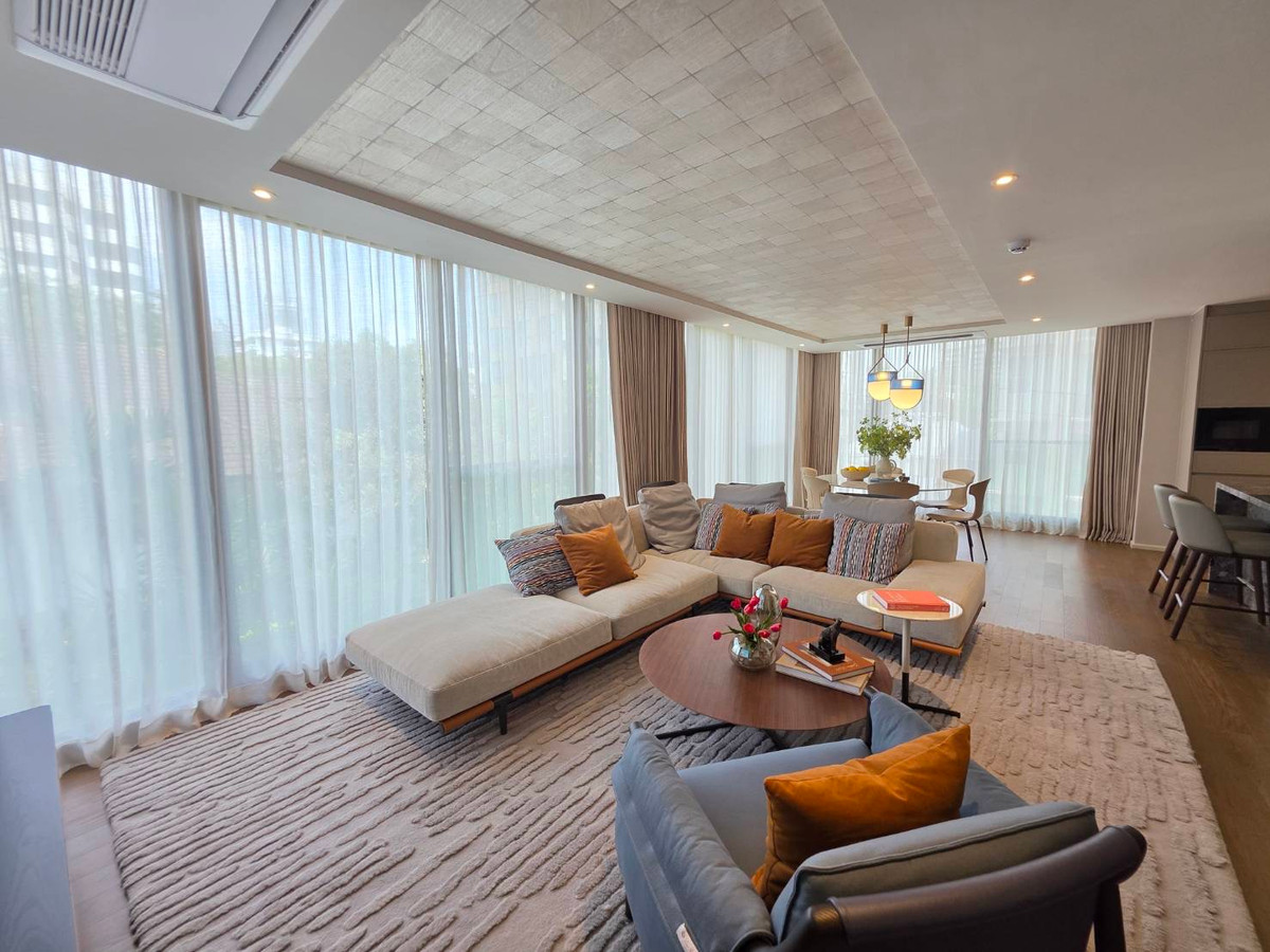 Via 34 (Sukhumvit 34): 3bed 3bath 150.5sqm. from 41,000,000 million Am: 0656199198