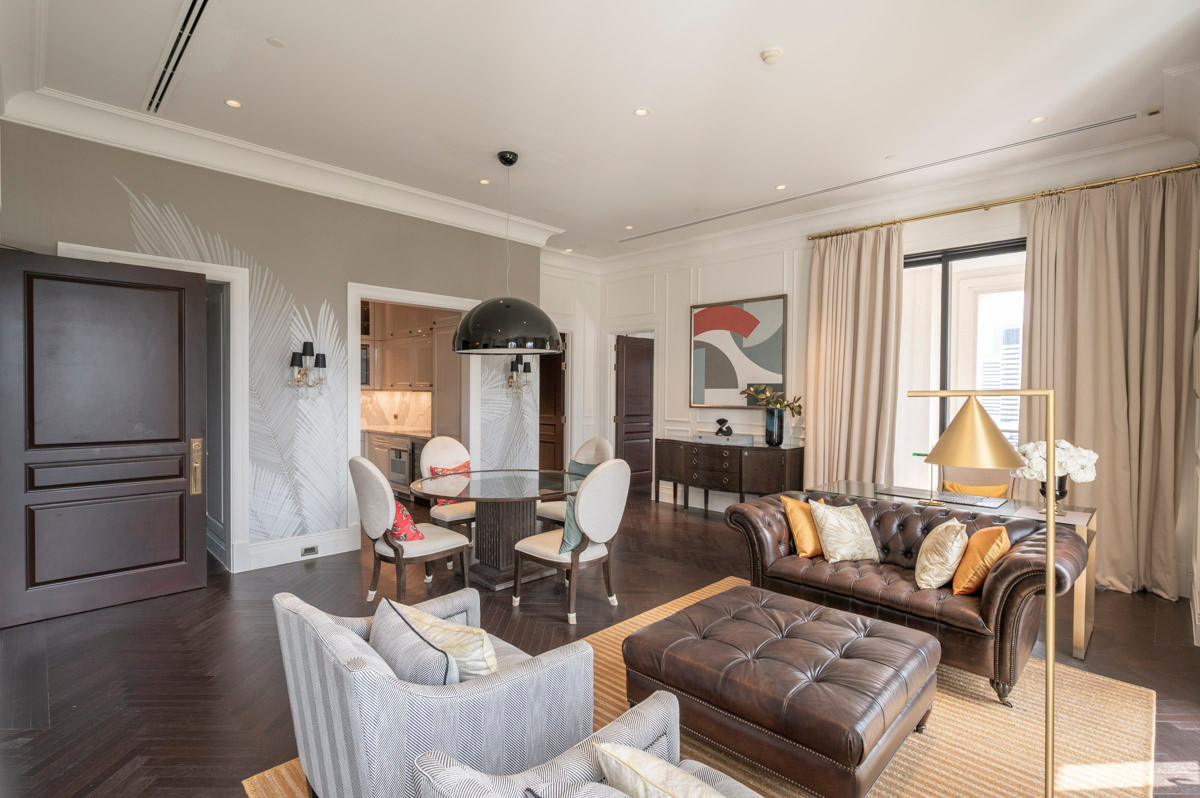 98 Wireless: 132.59sqm 2bed 3bath Embassy View 300,000/mth. Am: 0656199198