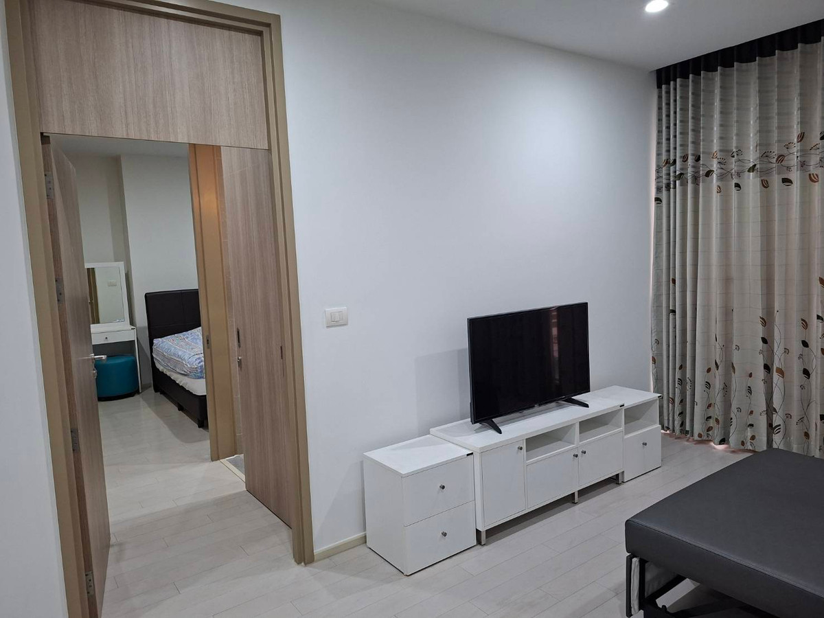 Noble Ploenchit: 1bed 1bath 58.5sqm. 13,000,000 Am: 0656199198