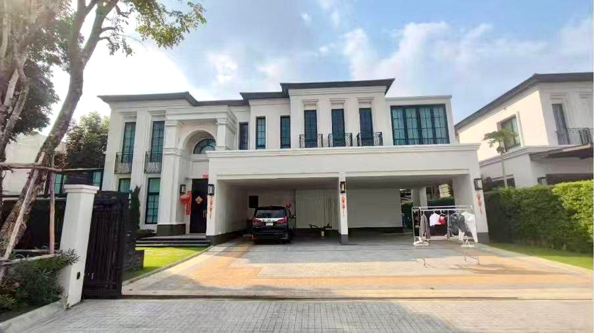 Baan Sansiri Pattanakarn 30: 4bed 6bath 163.5 sq wah 548 sqm 99,900,000 Am: 0656199198